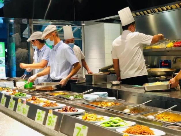 起舞的大象 中國餐飲正加速進入萬店時代，管理挑戰何處去